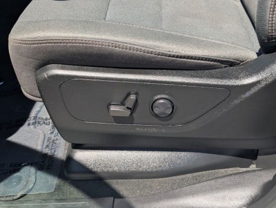 2022 RAM 1500 Big Horn Crew Cab 4x4 6'4' Box