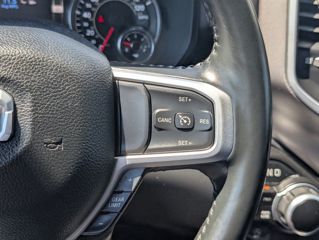 2022 RAM 1500 Big Horn Crew Cab 4x4 6'4' Box