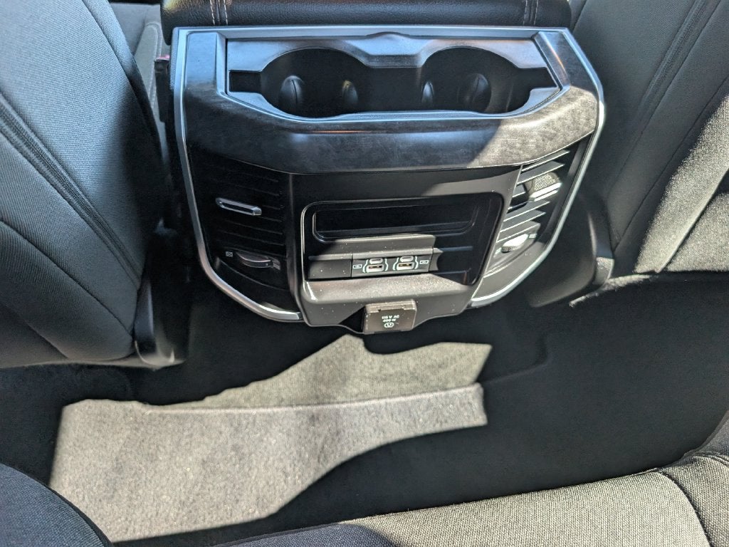 2021 RAM 1500 Big Horn Quad Cab 4x4 6'4' Box