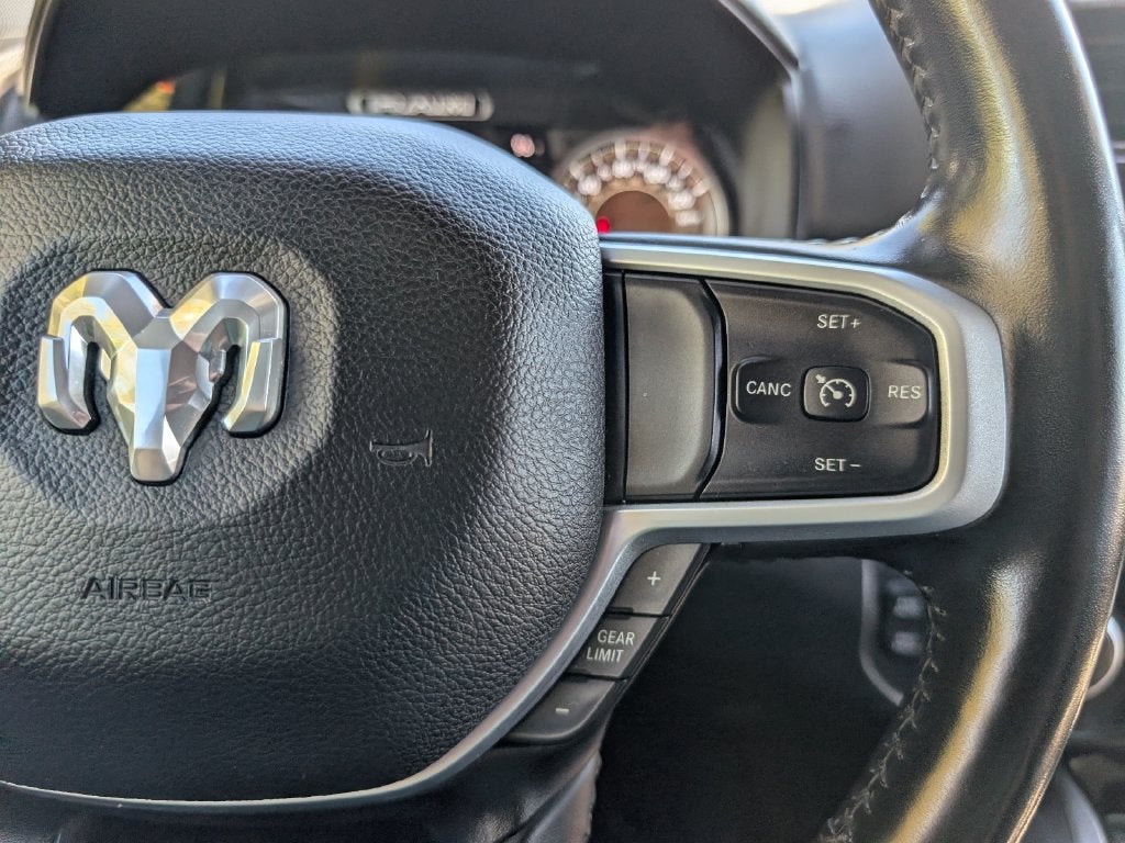 2021 RAM 1500 Big Horn Quad Cab 4x4 6'4' Box