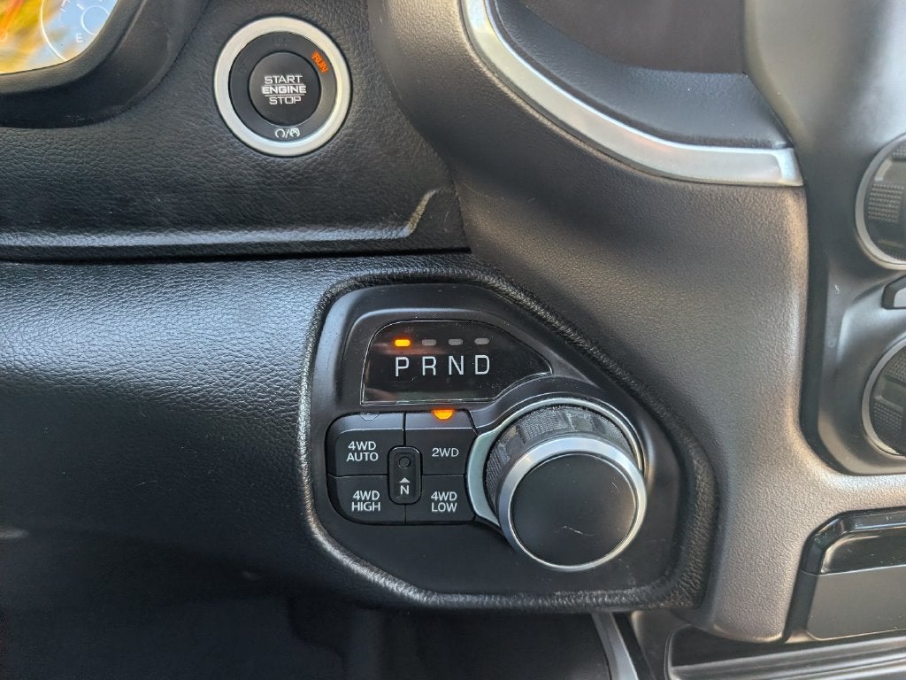 2021 RAM 1500 Big Horn Quad Cab 4x4 6'4' Box