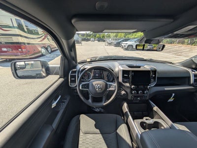 2026 RAM Ram 1500 RAM 1500 EXPRESS QUAD CAB 4X4 6'4' BOX