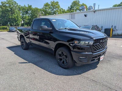 2026 RAM Ram 1500 RAM 1500 EXPRESS QUAD CAB 4X4 6'4' BOX