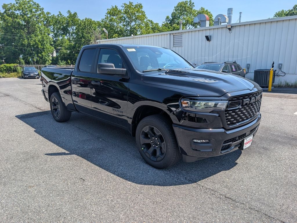 2026 RAM Ram 1500 RAM 1500 EXPRESS QUAD CAB 4X4 6'4' BOX