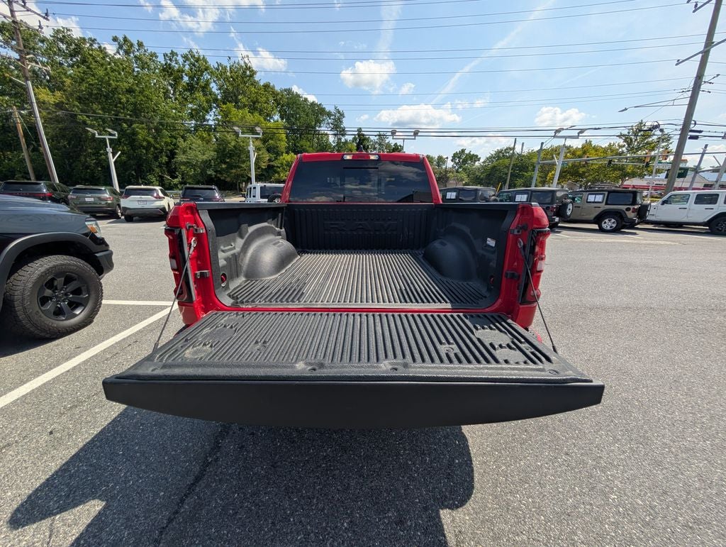 2025 RAM 1500 Big Horn Crew Cab 4x4 5'7' Box