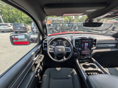 2025 RAM 1500 Big Horn Crew Cab 4x4 5'7' Box