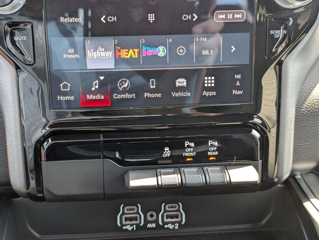 2025 RAM 1500 Big Horn Crew Cab 4x4 5'7' Box