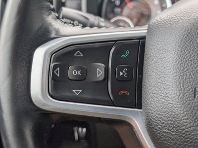 2022 RAM 1500 Big Horn Crew Cab 4x4 5'7' Box