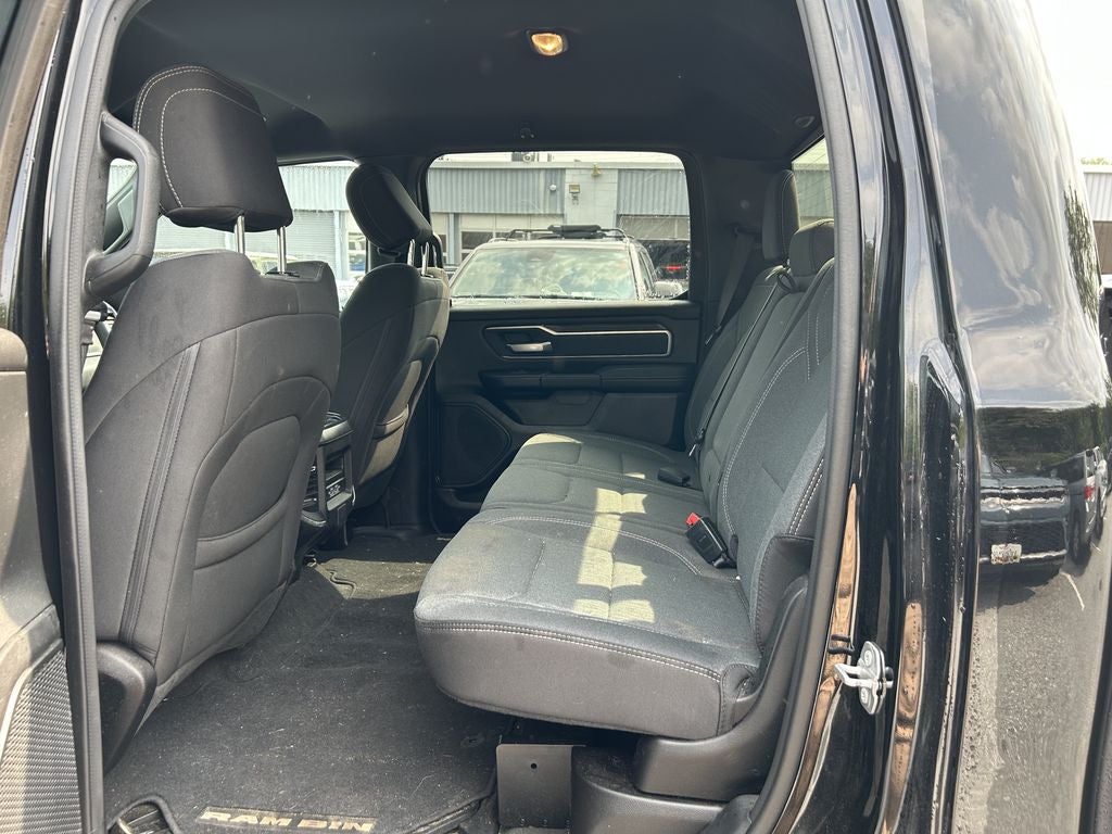 2022 RAM 1500 Big Horn Crew Cab 4x4 5'7' Box