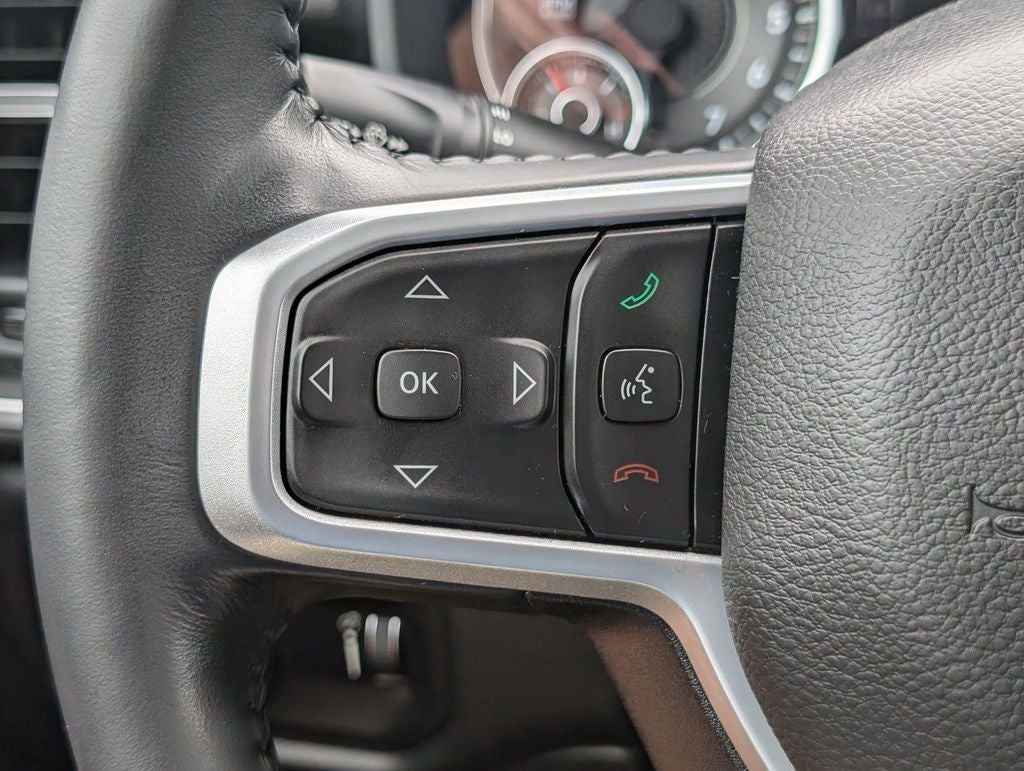 2023 RAM 1500 Big Horn Crew Cab 4x4 5'7' Box