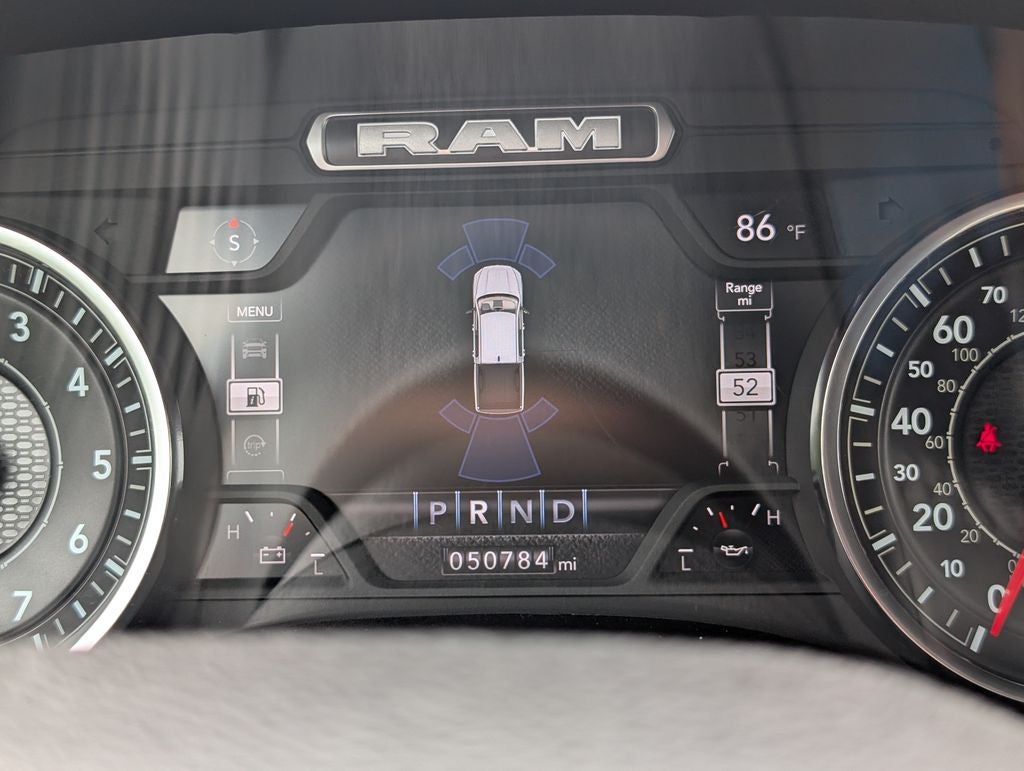 2023 RAM 1500 Big Horn Crew Cab 4x4 5'7' Box
