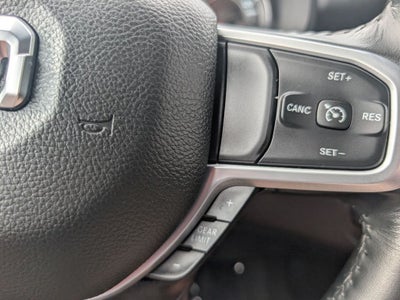 2022 RAM 1500 Big Horn Crew Cab 4x4 5'7' Box