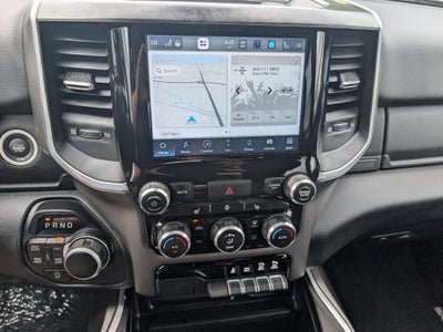 2022 RAM 1500 Big Horn Crew Cab 4x4 5'7' Box