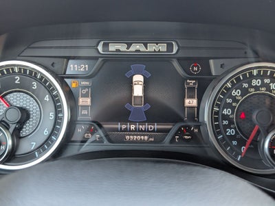 2023 RAM 1500 Big Horn Crew Cab 4x4 5'7' Box