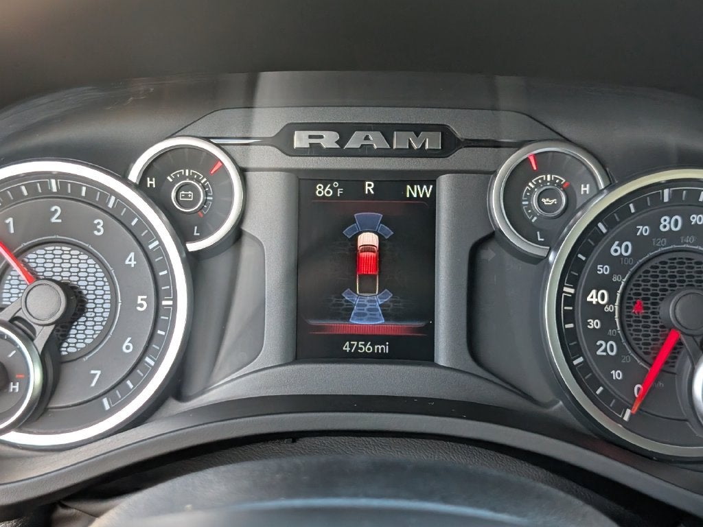 2026 RAM 1500 Big Horn Crew Cab 4x4 5'7' Box