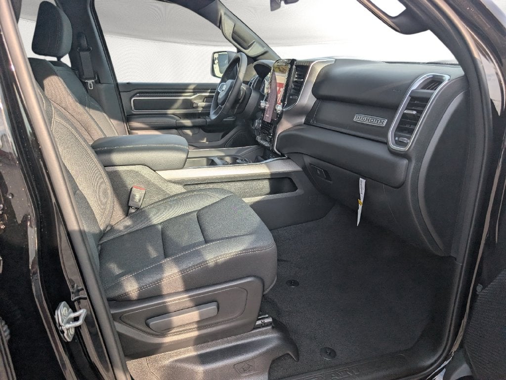 2027 RAM Ram 1500 RAM 1500 BIG HORN CREW CAB 4X4 5'7' BOX