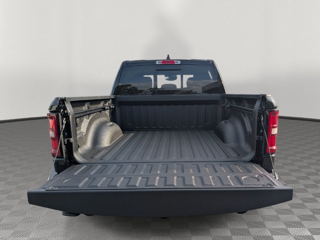 2027 RAM Ram 1500 RAM 1500 BIG HORN CREW CAB 4X4 5'7' BOX