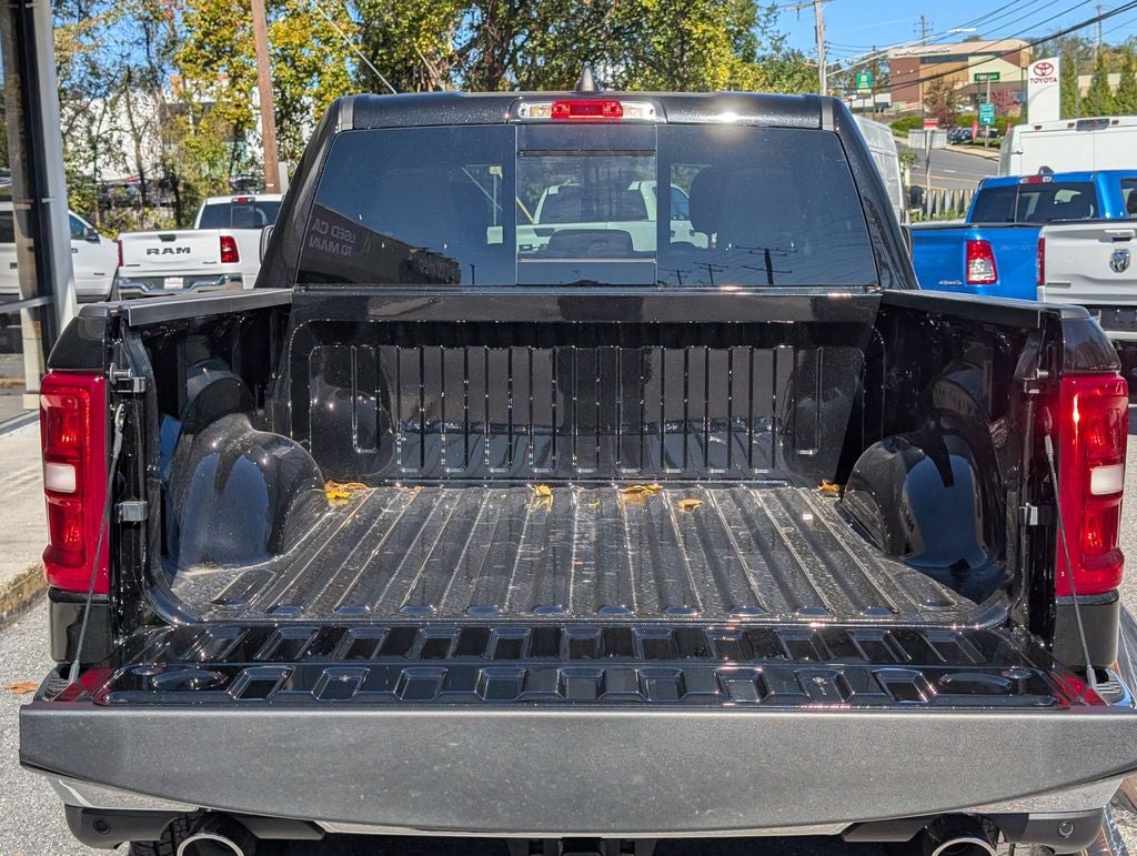 2026 RAM Ram 1500 RAM 1500 TRADESMAN CREW CAB 4X4 5'7' BOX
