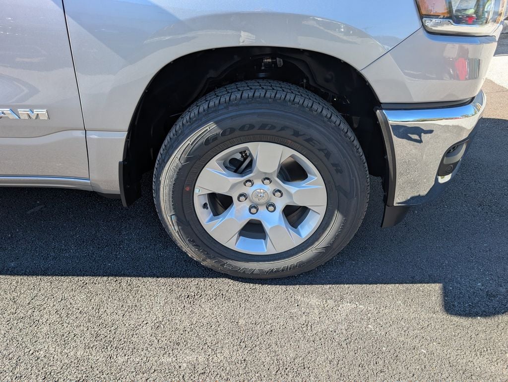 2026 RAM Ram 1500 RAM 1500 TRADESMAN CREW CAB 4X4 5'7' BOX