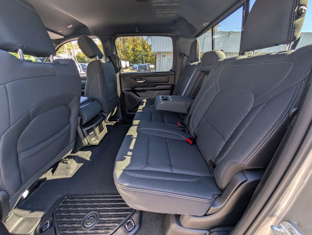 2026 RAM Ram 1500 RAM 1500 TRADESMAN CREW CAB 4X4 5'7' BOX