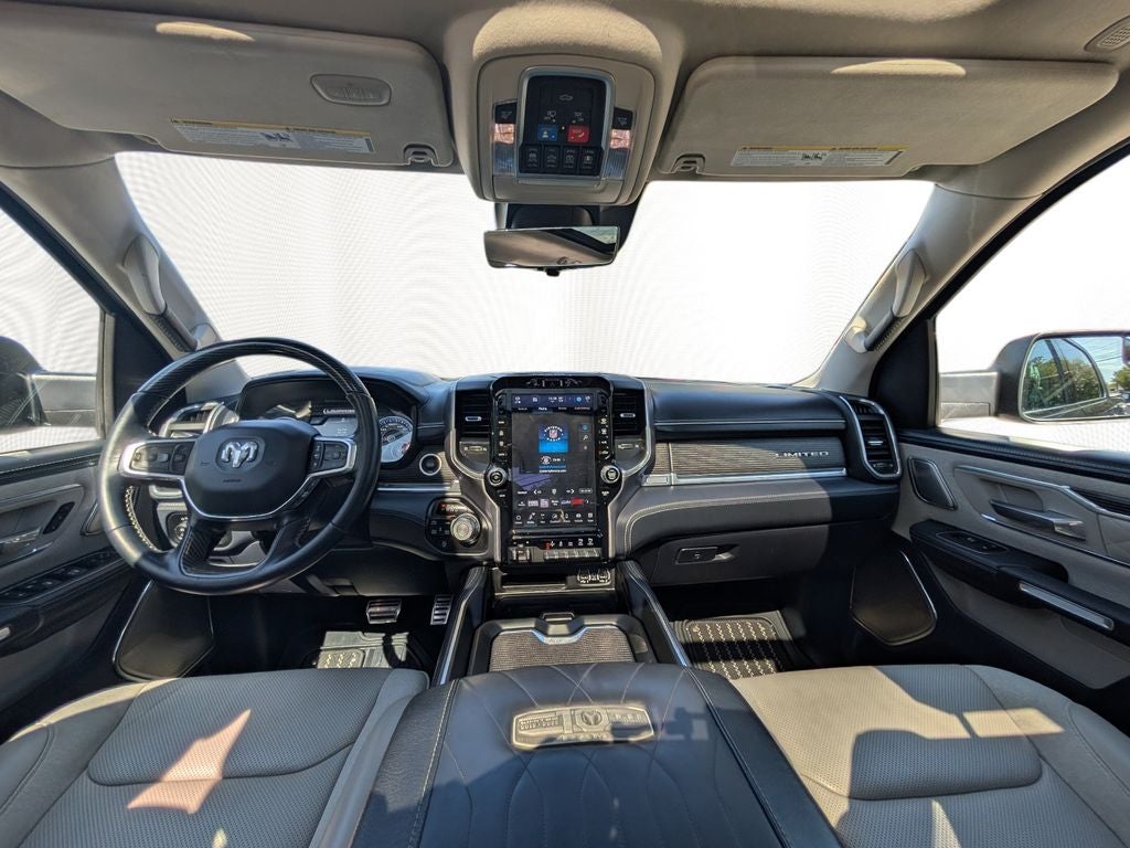 2022 RAM 1500 Limited Crew Cab 4x4 5'7' Box