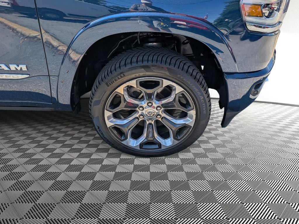 2022 RAM 1500 Limited Crew Cab 4x4 5'7' Box
