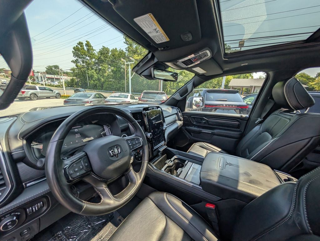 2023 RAM 1500 Limited Crew Cab 4x4 5'7' Box