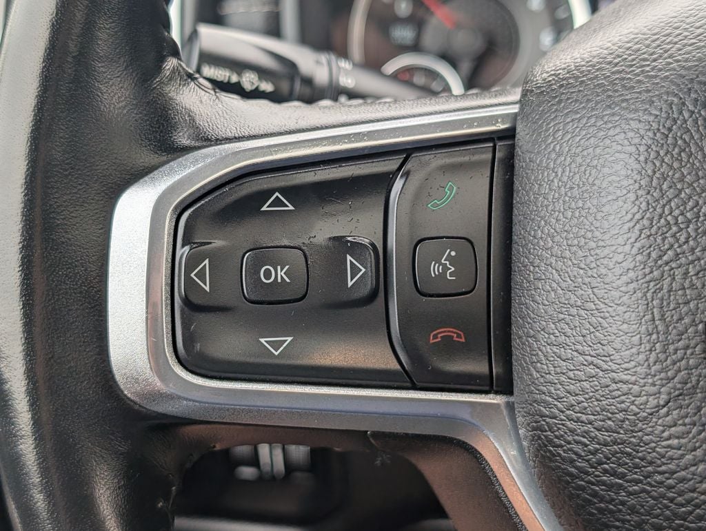 2023 RAM 1500 Laramie Crew Cab 4x4 5'7' Box