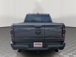 2020 RAM 1500 Laramie Crew Cab 4x4 5'7' Box