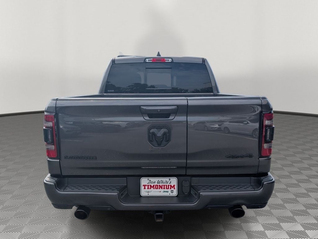 2020 RAM 1500 Laramie Crew Cab 4x4 5'7' Box