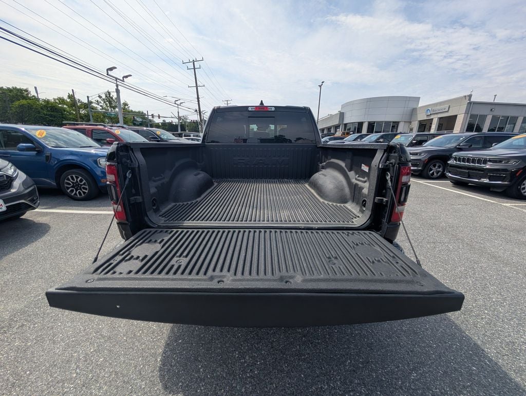 2022 RAM 1500 Laramie Crew Cab 4x4 5'7' Box