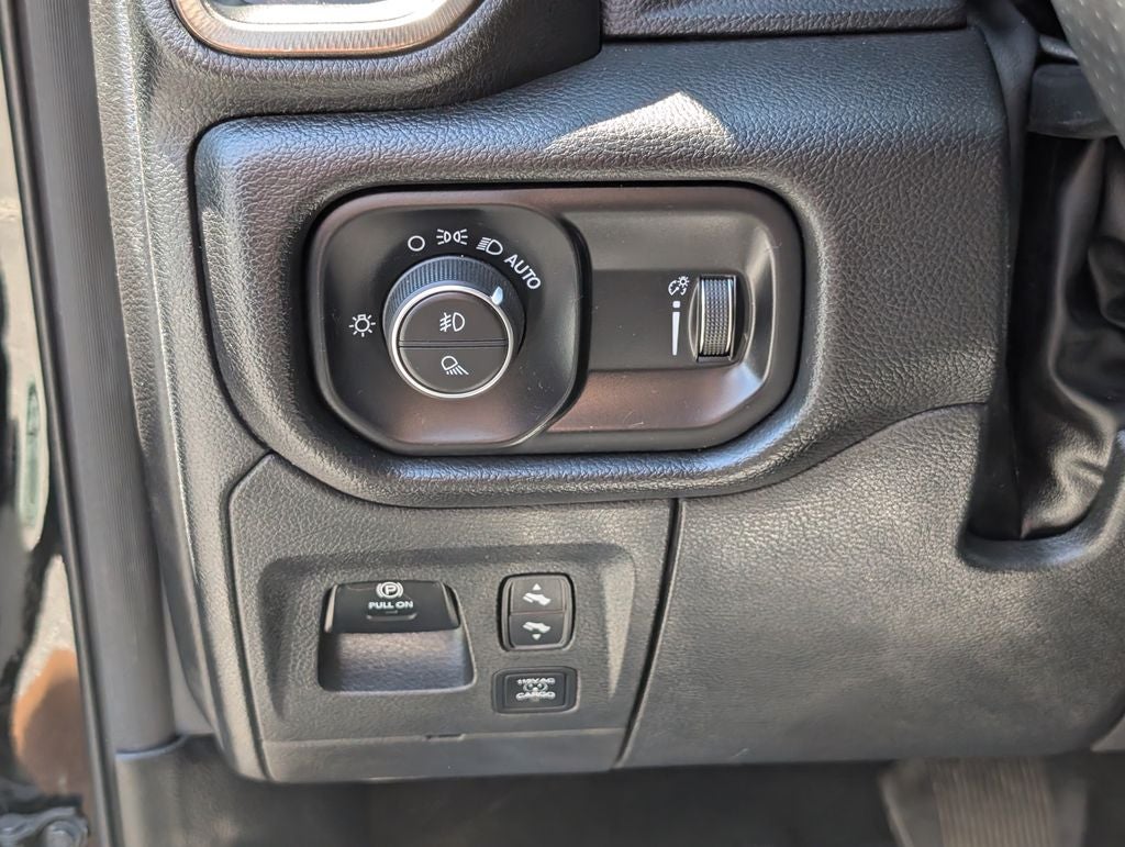 2023 RAM 1500 Rebel Crew Cab 4x4 5'7' Box