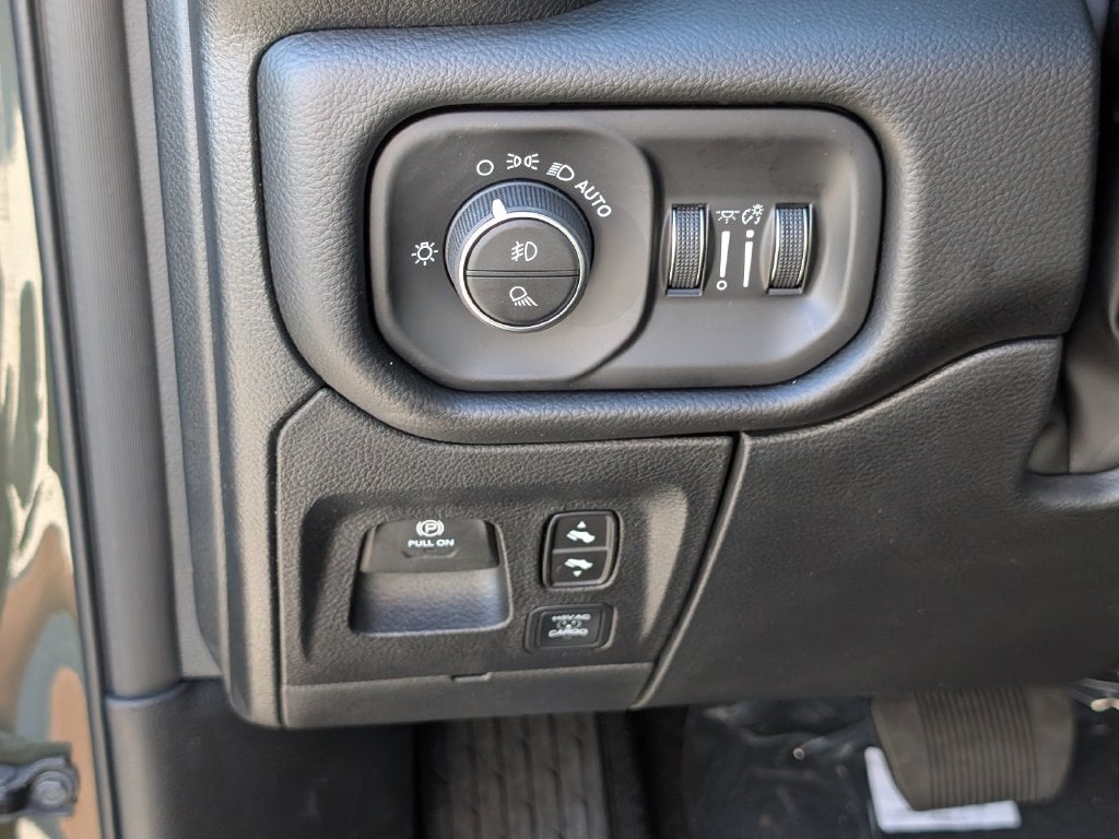 2027 RAM Ram 1500 RAM 1500 REBEL CREW CAB 4X4 5'7' BOX