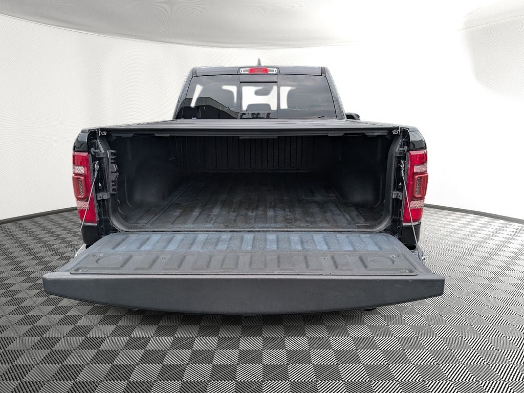 2021 RAM 1500 Laramie Crew Cab 4x4 6'4' Box
