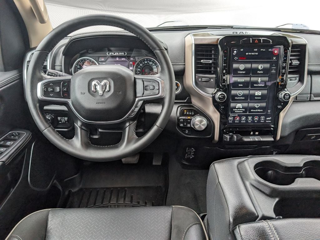 2021 RAM 1500 Laramie Crew Cab 4x4 6'4' Box