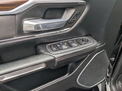 2021 RAM 1500 Laramie Crew Cab 4x4 6'4' Box