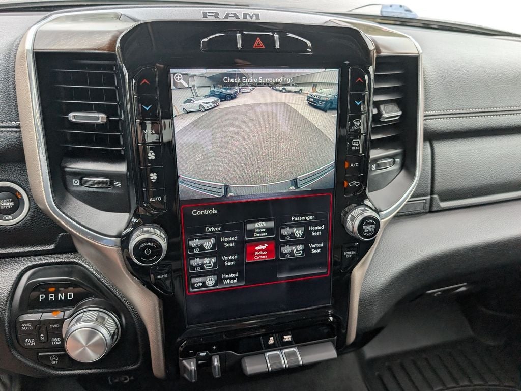 2021 RAM 1500 Laramie Crew Cab 4x4 6'4' Box