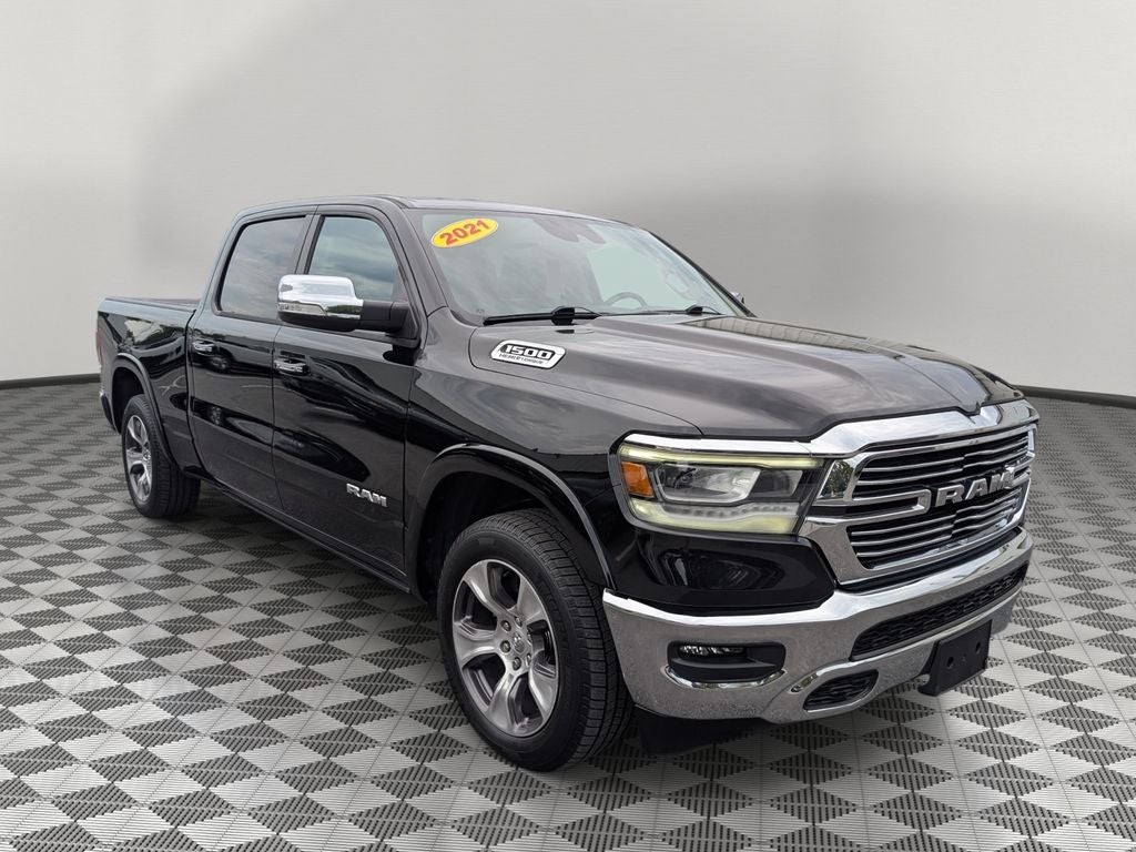 2021 RAM 1500 Laramie Crew Cab 4x4 6'4' Box