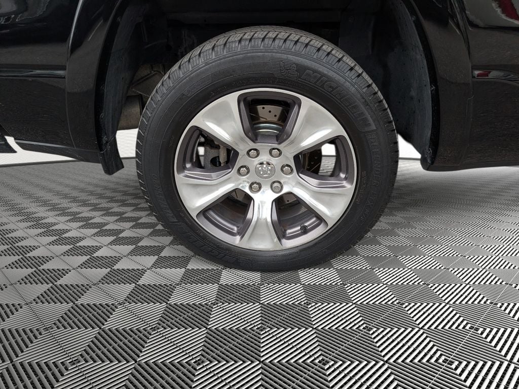 2021 RAM 1500 Laramie Crew Cab 4x4 6'4' Box