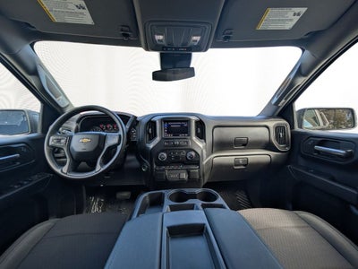 2022 Chevrolet Silverado 1500 4WD Crew Cab Short Bed Custom
