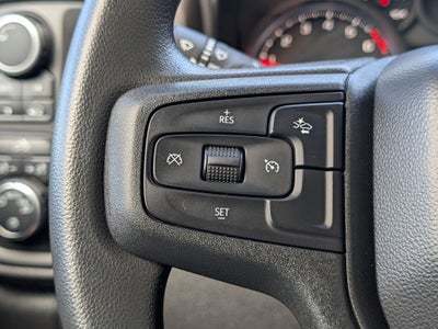 2022 Chevrolet Silverado 1500 4WD Crew Cab Short Bed Custom