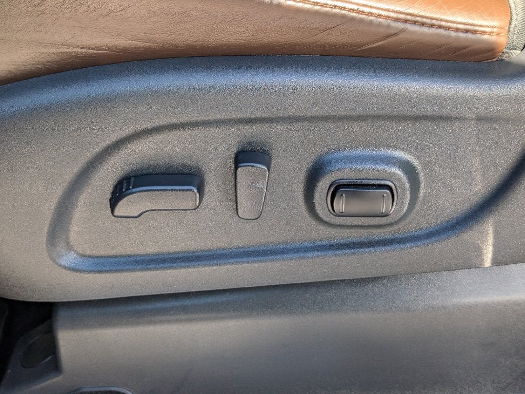 2018 Nissan TITAN XD Platinum Reserve Diesel