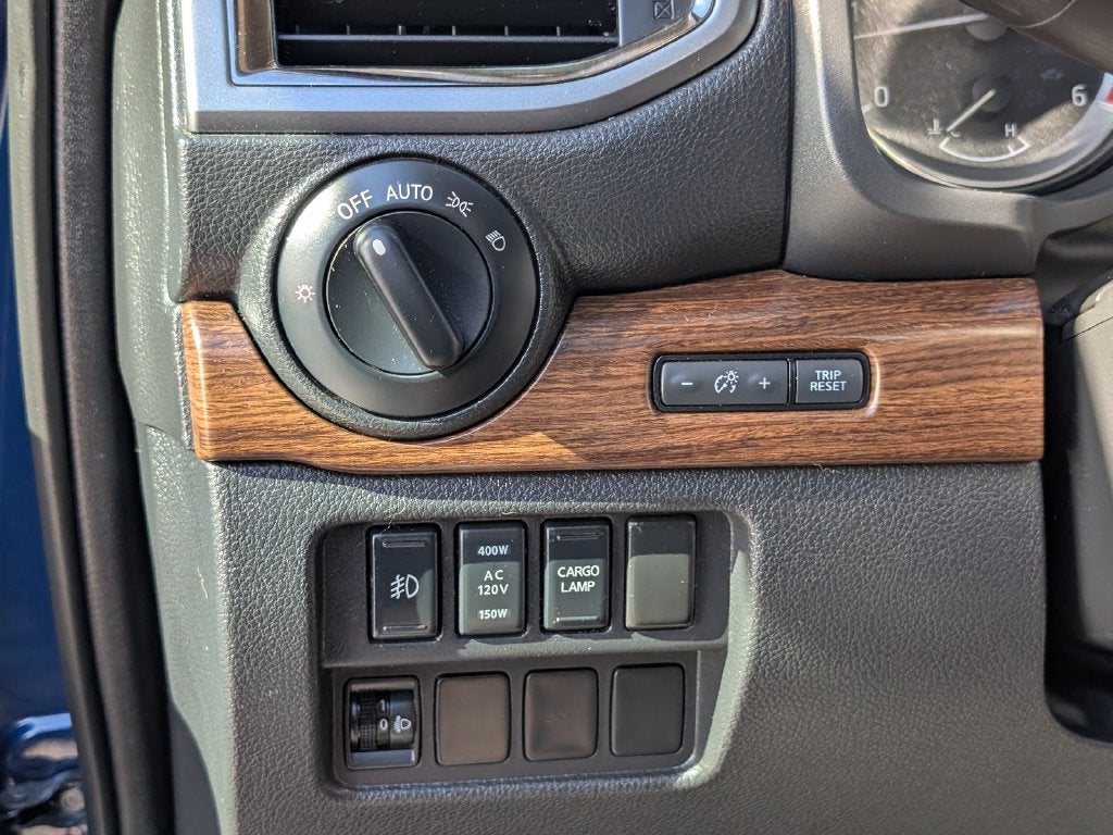 2018 Nissan TITAN XD Platinum Reserve Diesel