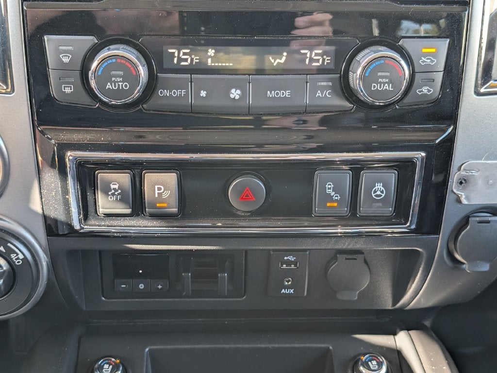 2018 Nissan TITAN XD Platinum Reserve Diesel