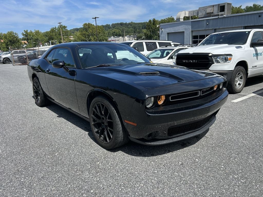 2019 Dodge Challenger SXT