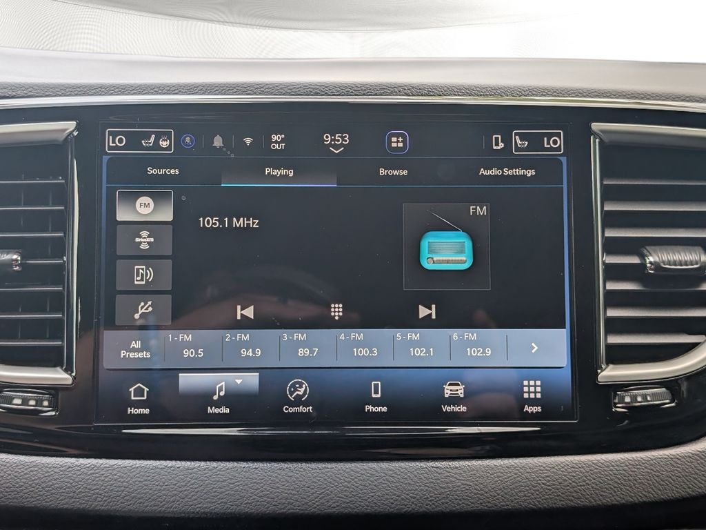 2026 Chrysler Pacifica Select