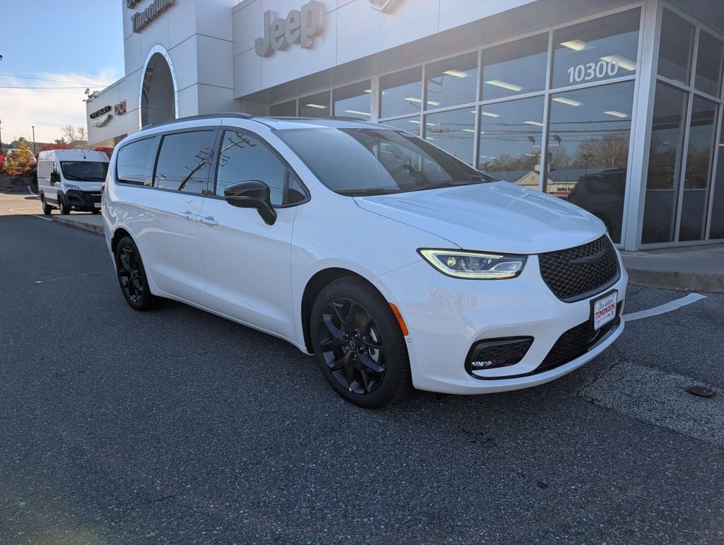 2026 Chrysler Pacifica PACIFICA SELECT