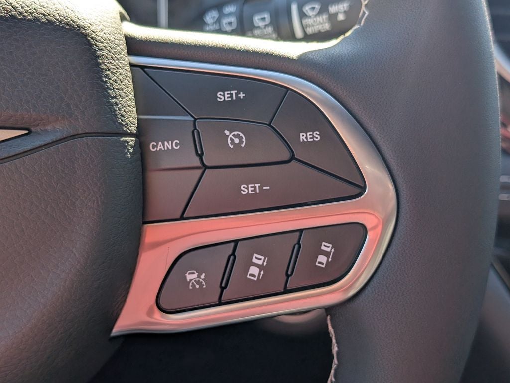 2027 Chrysler Pacifica PACIFICA SELECT