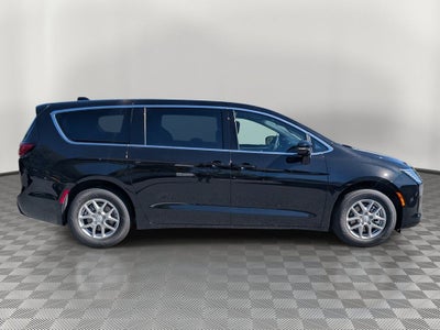 2027 Chrysler Pacifica PACIFICA SELECT