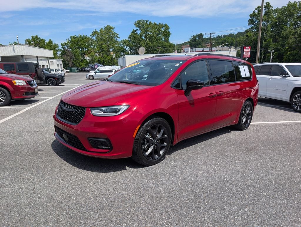 2025 Chrysler Pacifica Limited